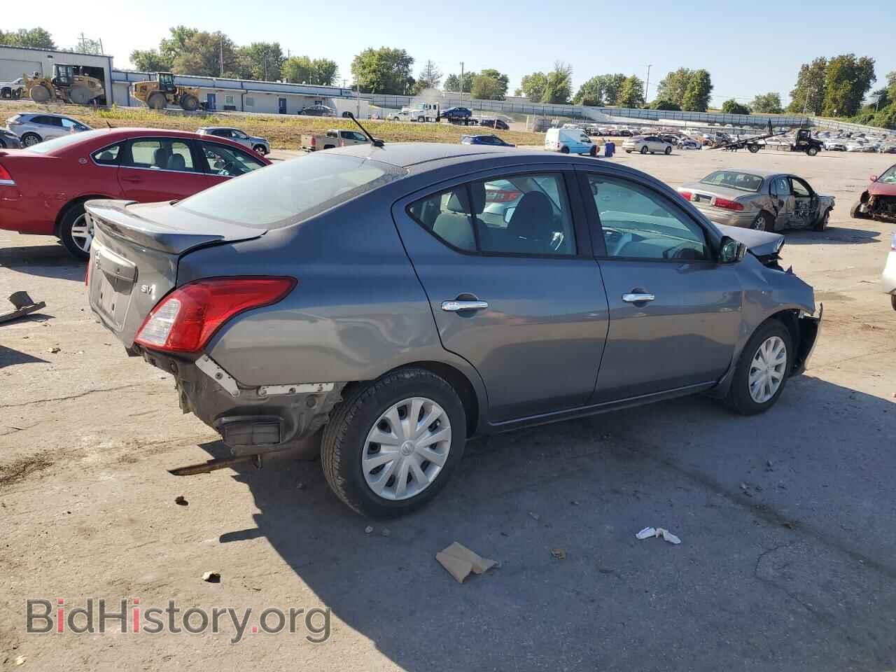 2017 NISSAN VERSA - VIN: 3N1CN7AP3HL846367 - Фото 3