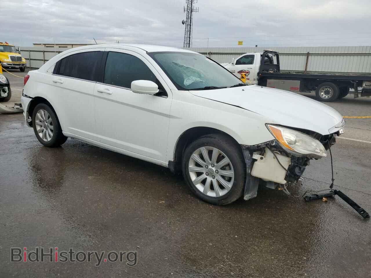 2013 CHRYSLER 200 - VIN: 1C3CCBBB5DN695295 - Photo 4