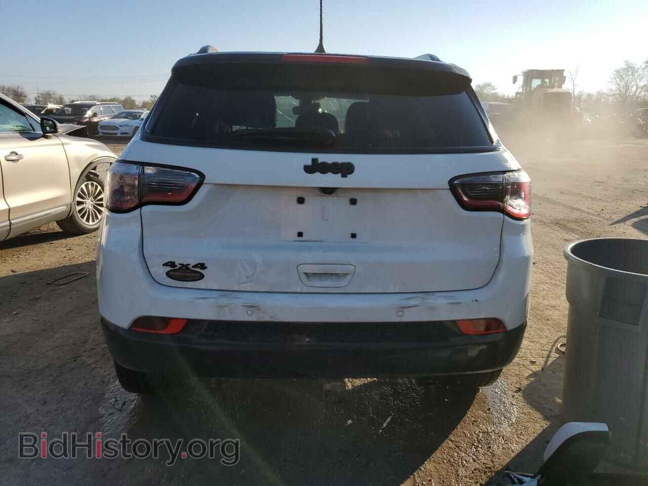 2019 JEEP COMPASS - VIN: 3C4NJDBB7KT741938 - Фото 6