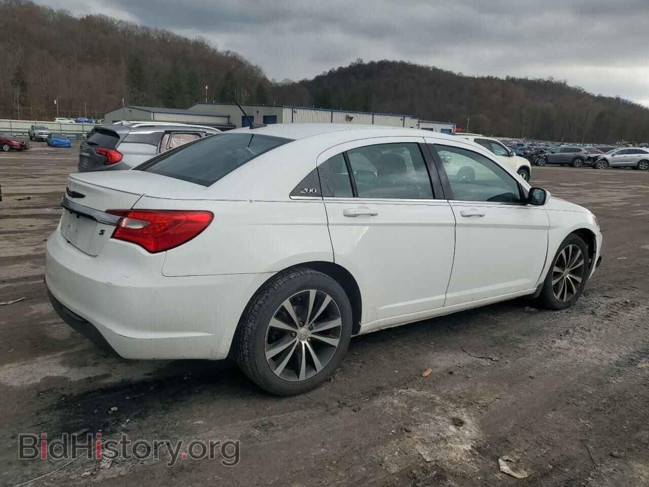 2014 CHRYSLER 200 - VIN: 1C3CCBBG8EN128673 - Фото 3