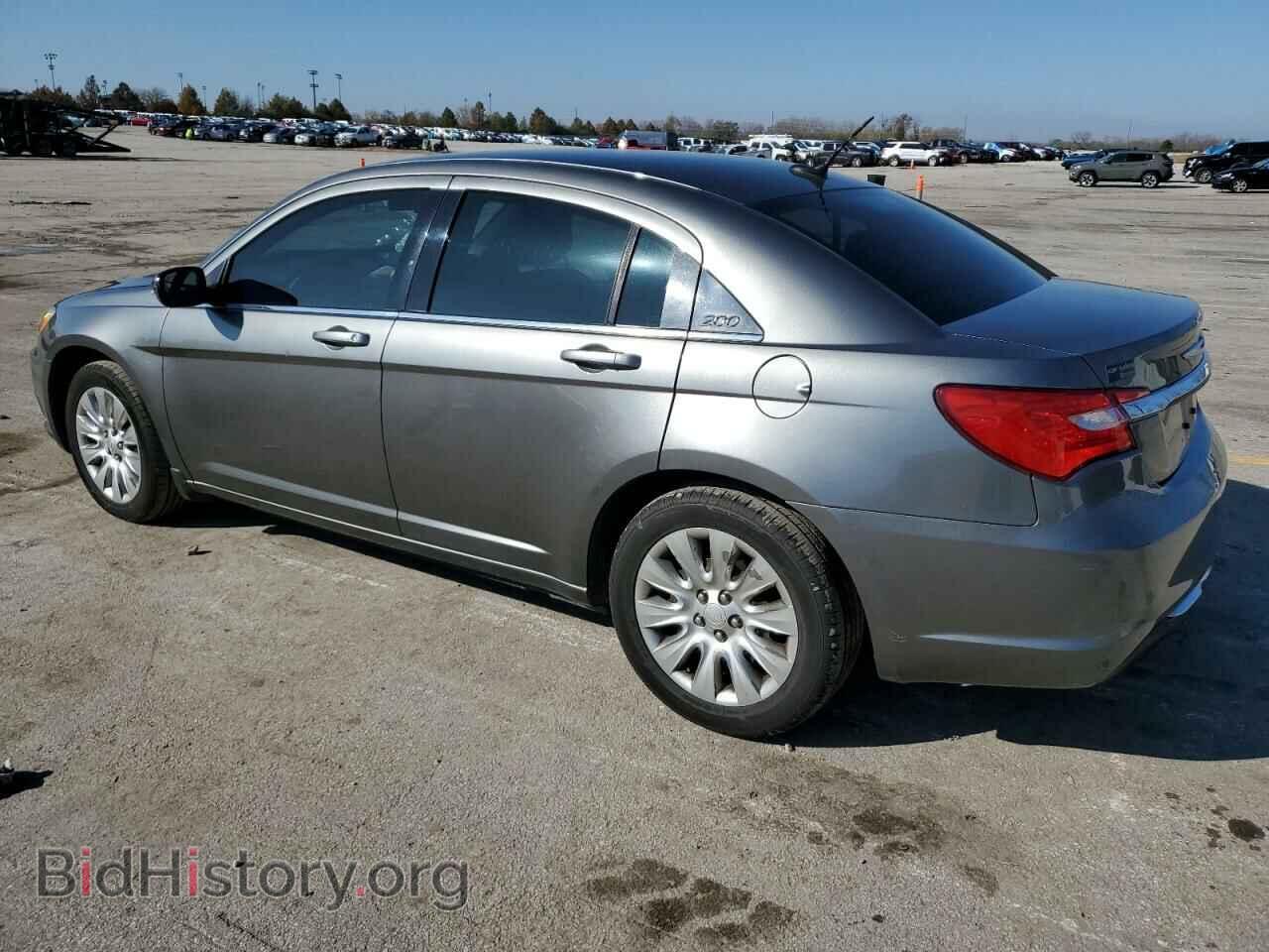 2013 CHRYSLER 200 - VIN: 1C3CCBAB7DN686728 - Фото 2