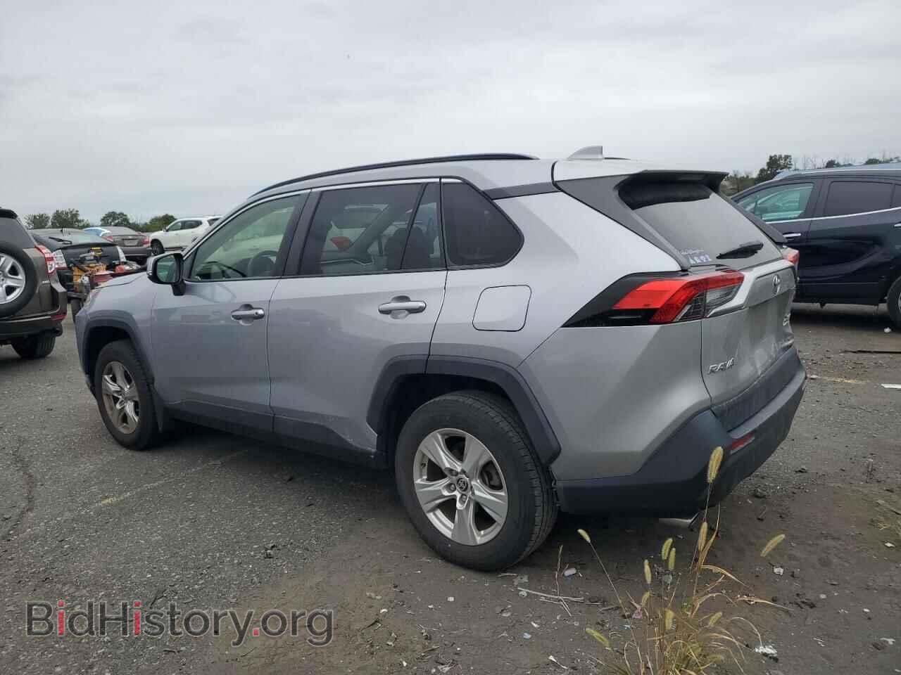 2020 TOYOTA RAV4 - VIN: JTMP1RFVXLD058598 - Фото 2