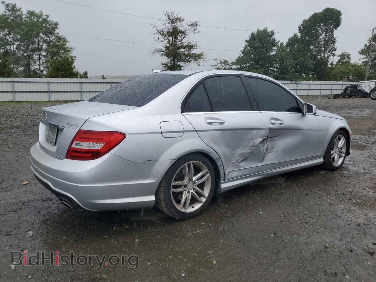 2012 MERCEDES-BENZ C-CLASS - VIN: WDDGF8BB0CR214373 - Фото 3