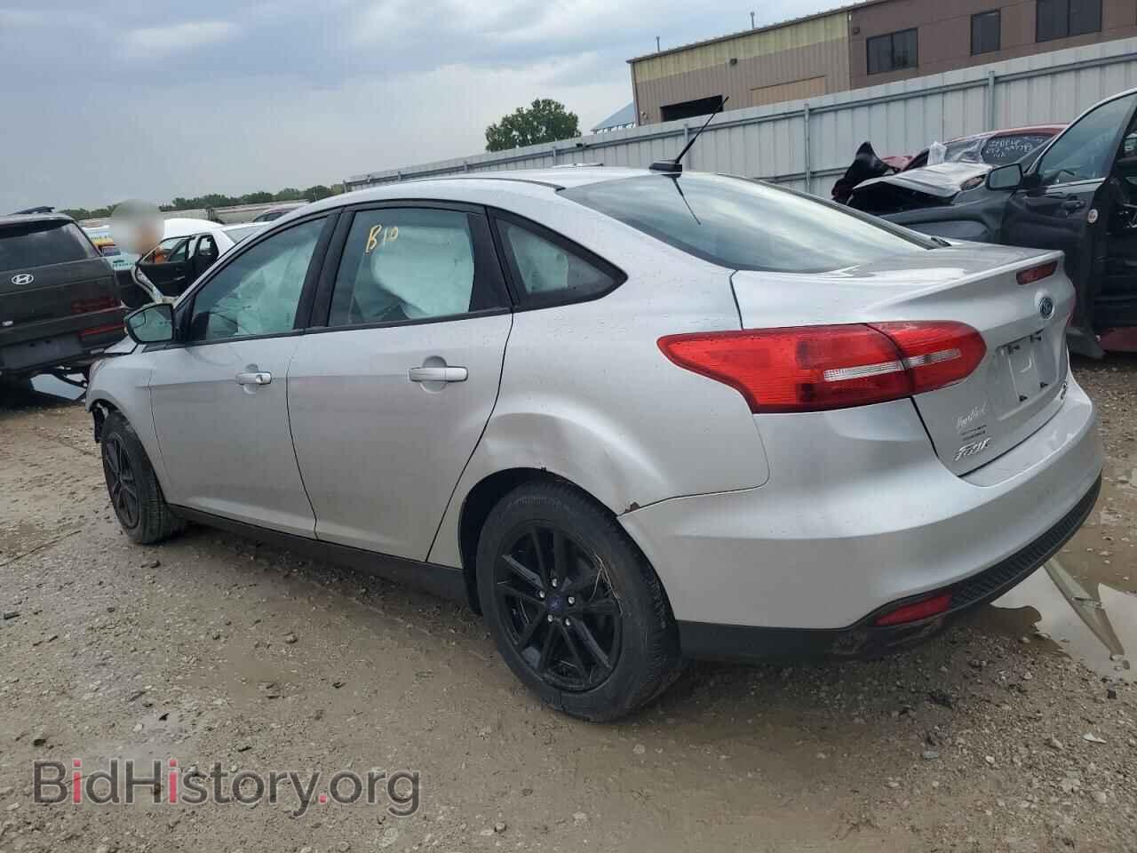 2016 FORD FOCUS - VIN: 1FADP3F21GL269615 - Фото 2