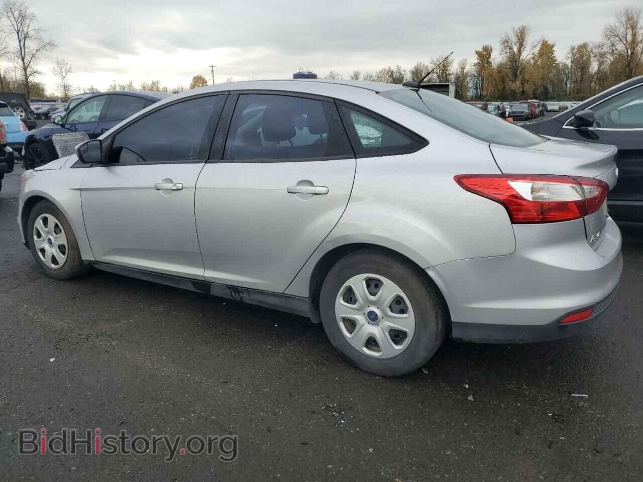 2013 FORD FOCUS - VIN: 1FADP3E22DL190810 - Фото 2