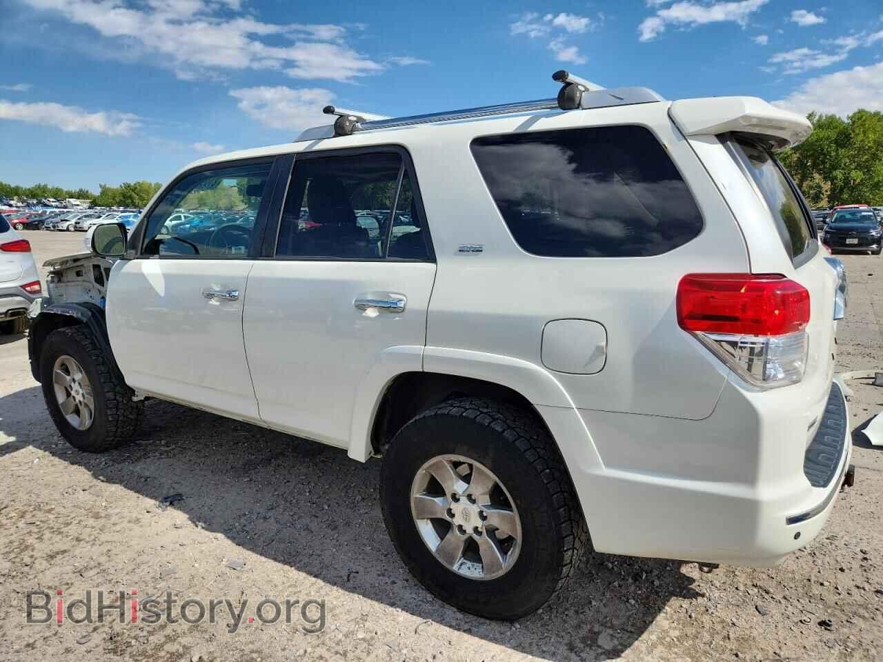 2011 TOYOTA 4RUNNER - VIN: JTEBU5JR0B5036716 - Фото 2