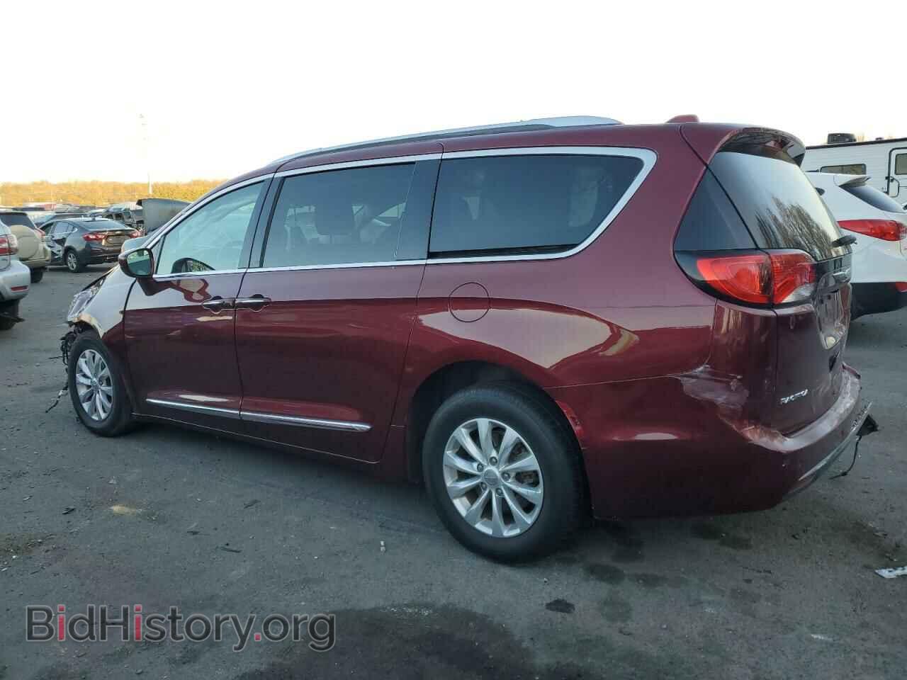 2018 CHRYSLER PACIFICA - VIN: 2C4RC1BG0JR211303 - Фото 2