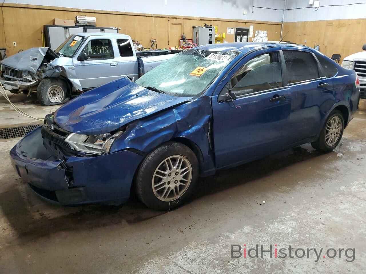 Photo 1FAHP35N48W158697 - FORD FOCUS 2008