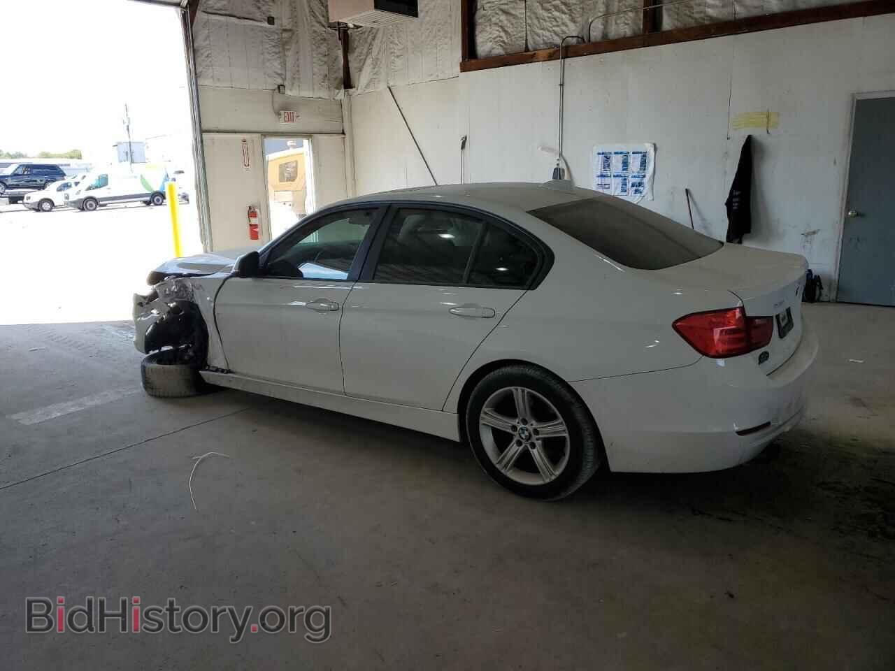 2012 BMW 3 SERIES - VIN: WBA3A5C53CF257280 - Фото 2