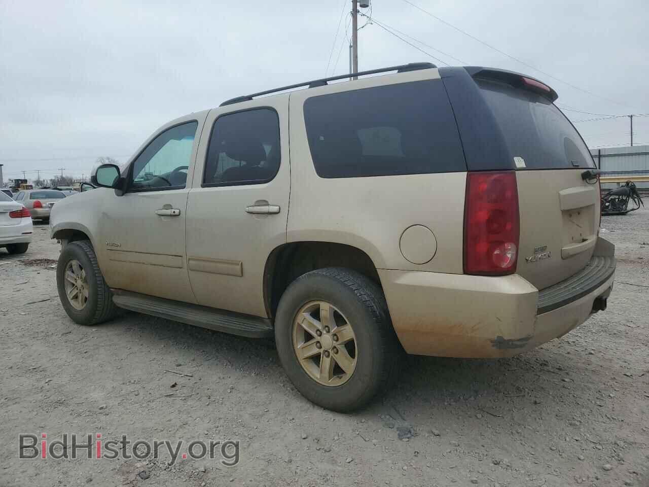 2011 GMC YUKON - VIN: 1GKS1AE09BR367762 - Фото 2