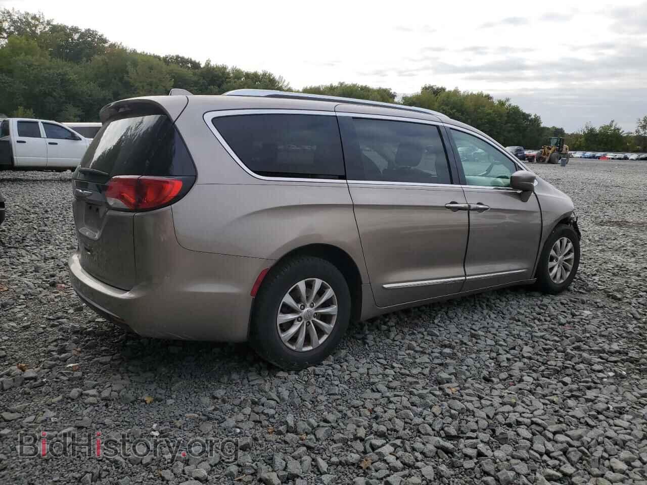 2018 CHRYSLER PACIFICA - VIN: 2C4RC1BGXJR153927 - Фото 3