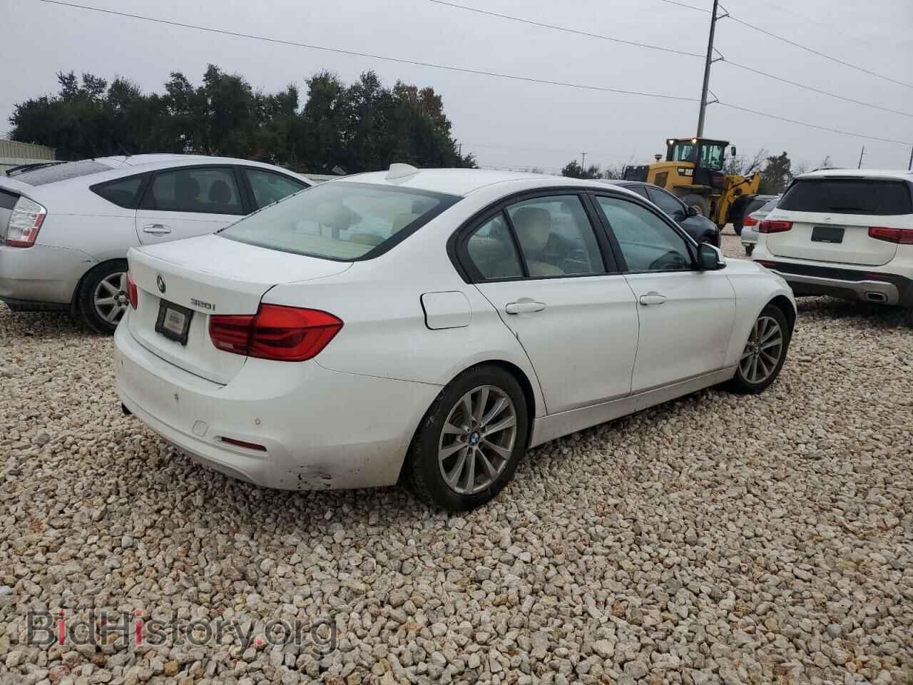 2016 BMW 3 SERIES - VIN: WBA8E1G5XGNU11928 - Фото 3
