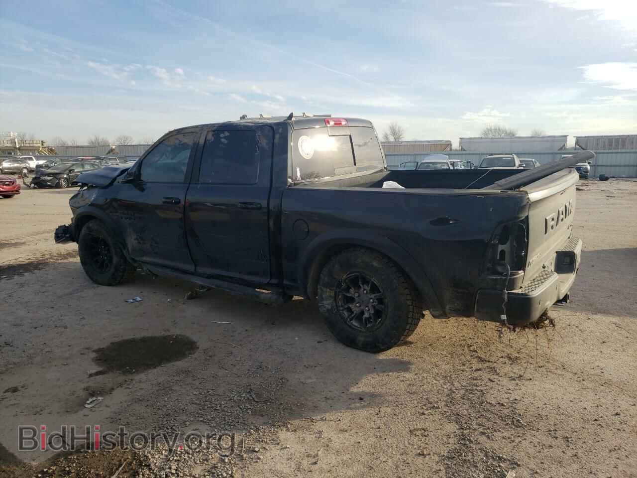 2018 RAM 1500 - VIN: 1C6RR7YT4JS205905 - Фото 2