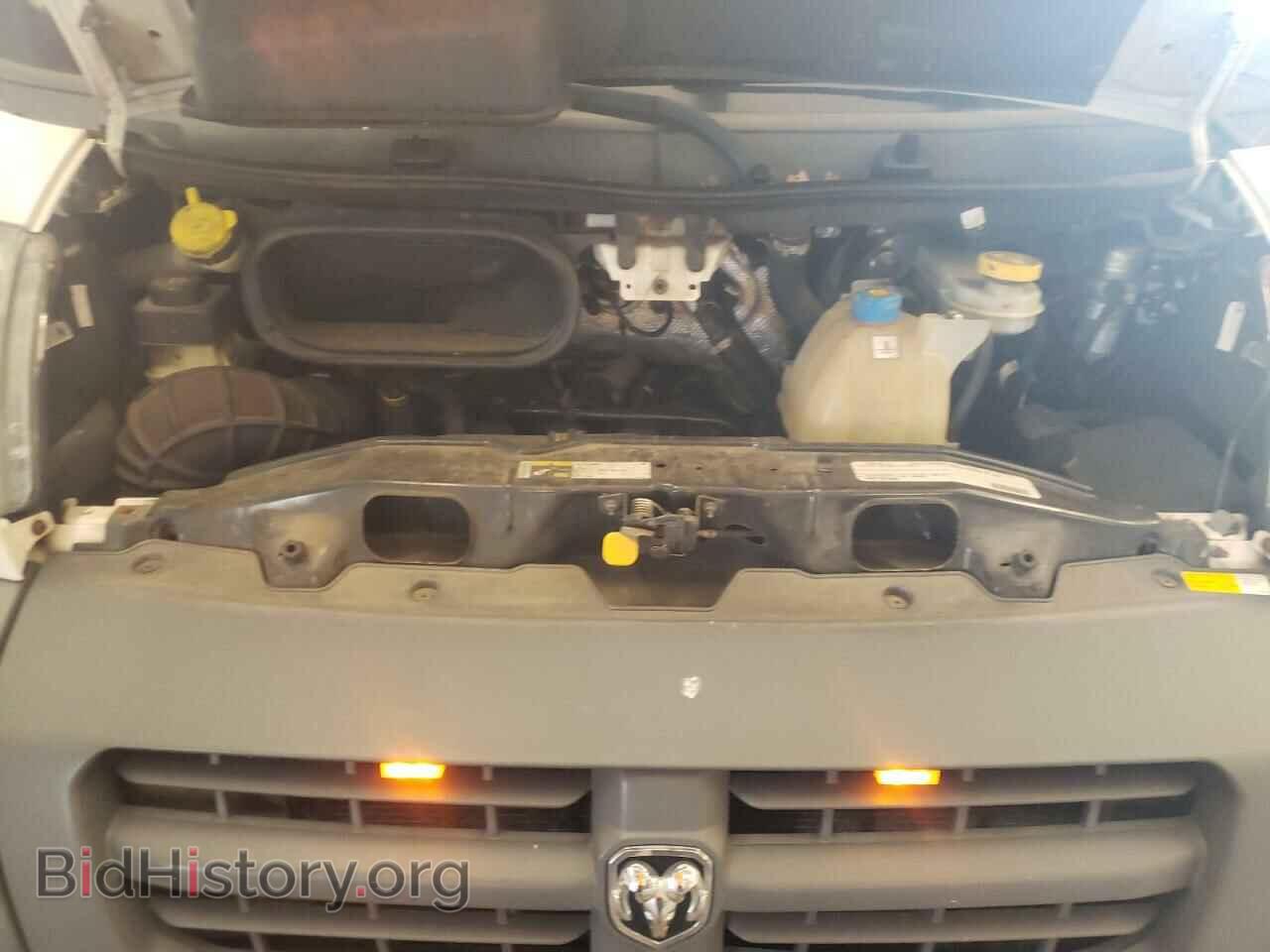 2015 RAM All Models - VIN: 3C6TRVAG2FE510580 - Фото 12