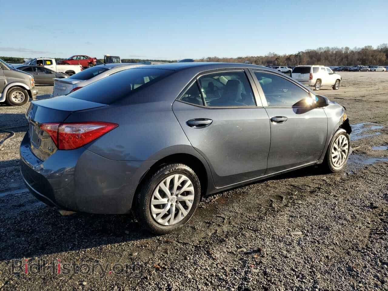 2017 TOYOTA COROLLA - VIN: 2T1BURHE2HC842888 - Фото 3
