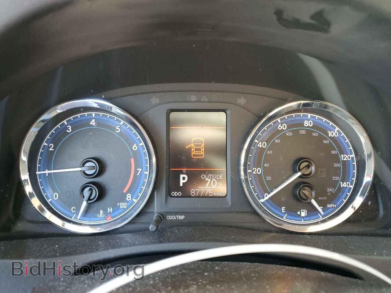 2017 TOYOTA COROLLA - VIN: 2T1BURHE2HC842888 - Фото 9