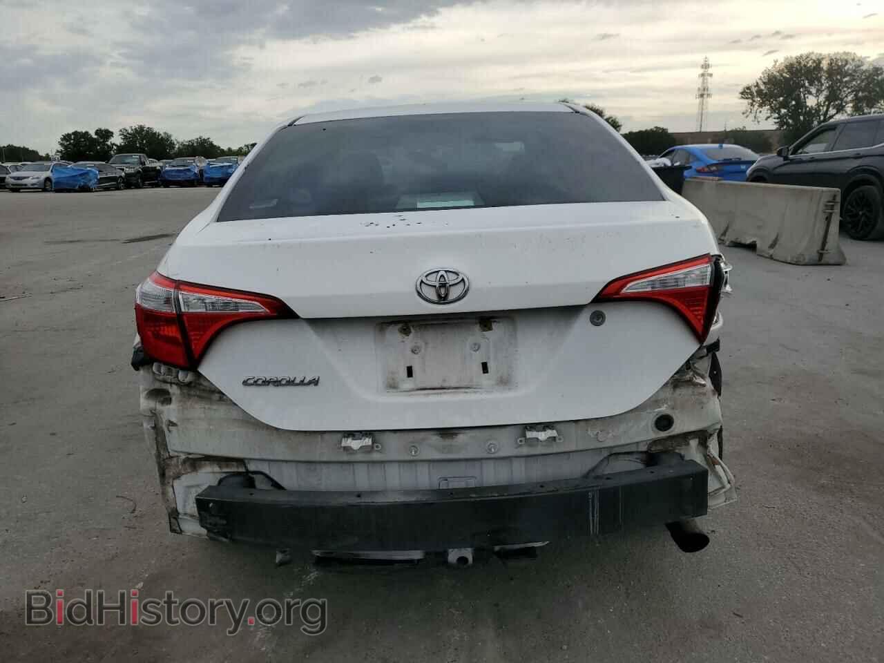 2015 TOYOTA COROLLA - VIN: 2T1BURHE2FC424070 - Фото 6