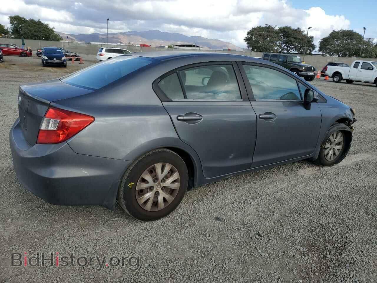 2012 HONDA CIVIC - VIN: 19XFB2F58CE301906 - Фото 3