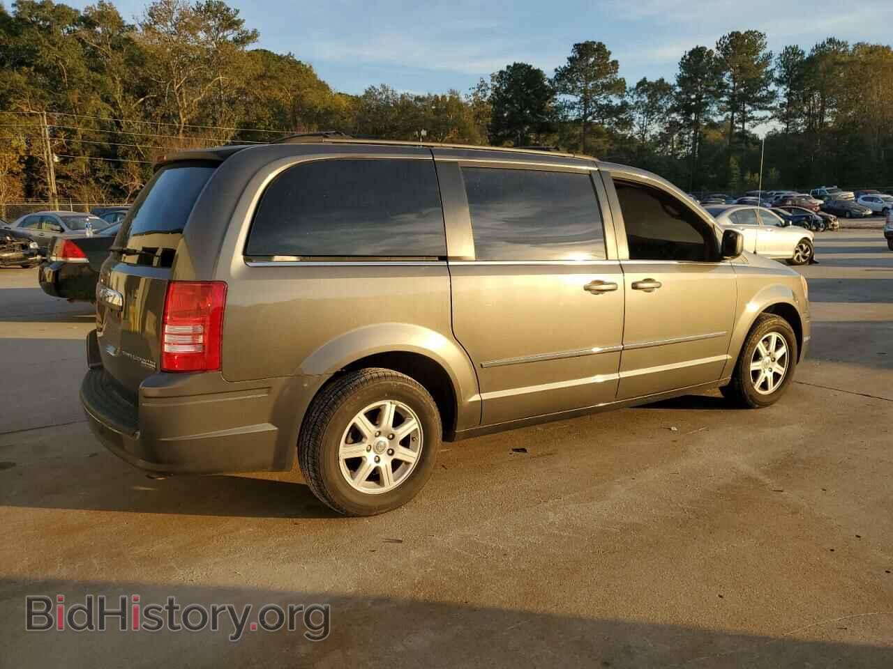 2010 CHRYSLER MINIVAN - VIN: 2A4RR5D16AR400093 - Фото 3