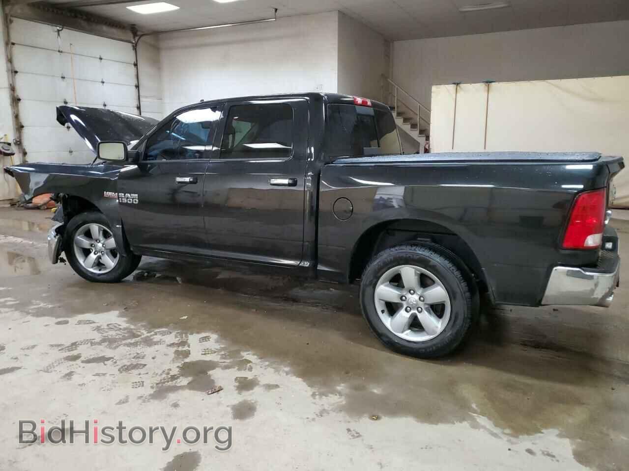 2015 RAM 1500 - VIN: 3C6RR7LT6FG597923 - Фото 2