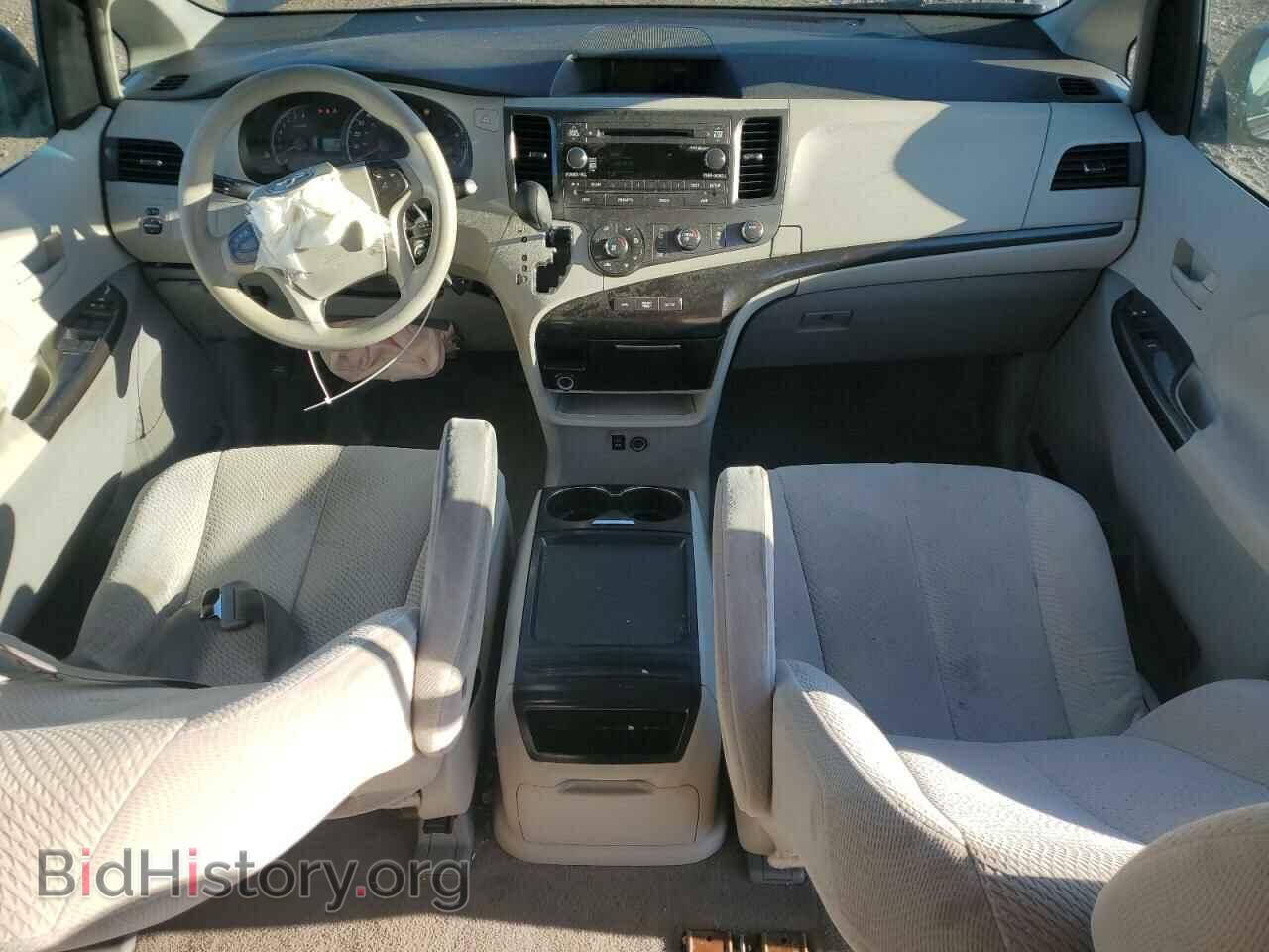 2011 TOYOTA All Models - VIN: 5TDKK3DC3BS036922 - Фото 8