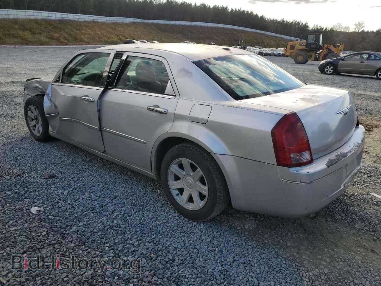 2006 CHRYSLER 300 - VIN: 2C3KA53G86H460785 - Фото 2