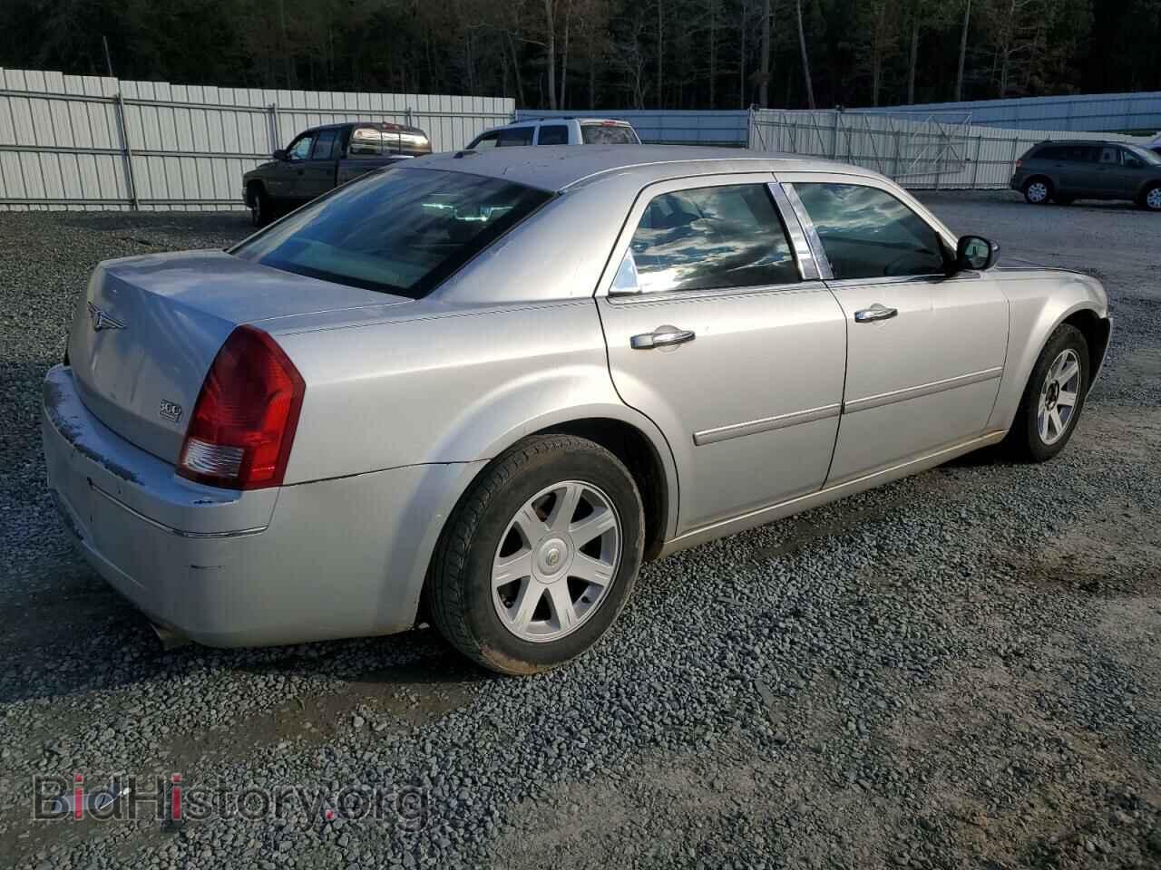 2006 CHRYSLER 300 - VIN: 2C3KA53G86H460785 - Фото 3