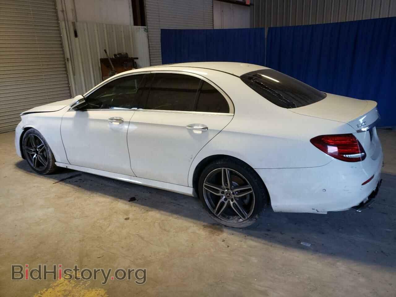 2019 MERCEDES-BENZ E-CLASS - VIN: WDDZF4JB1KA568385 - Фото 2