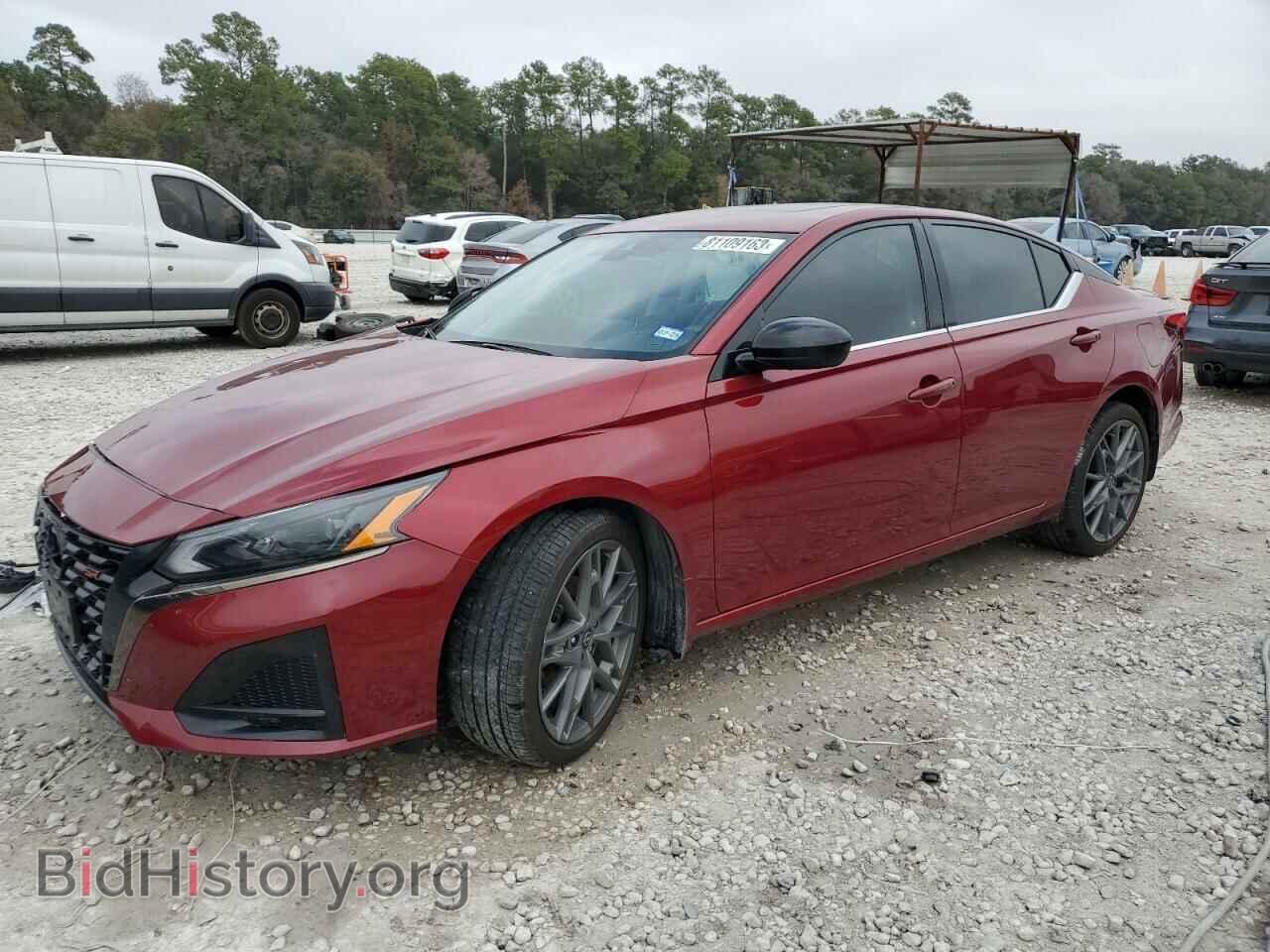 Photo 1N4BL4CV2PN371260 - NISSAN ALTIMA 2023