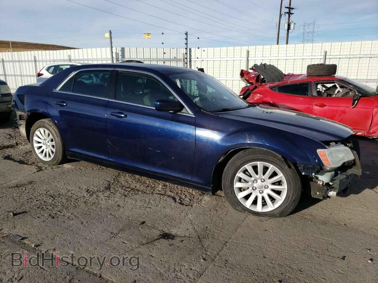 2014 CHRYSLER 300 - VIN: 2C3CCAAG7EH211564 - Photo 4
