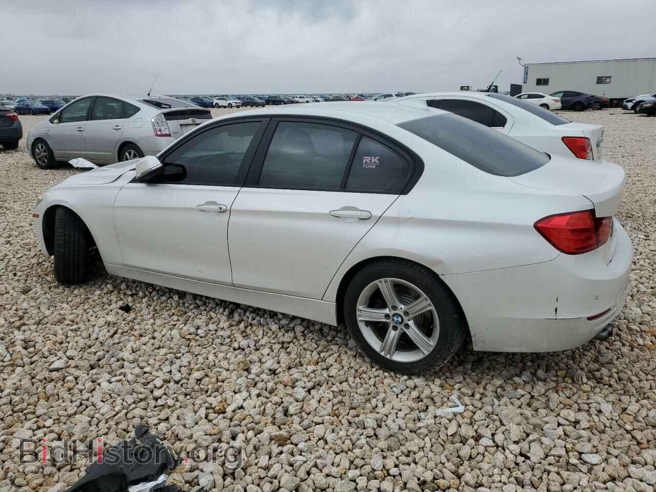 2014 BMW 3 SERIES - VIN: WBA3C1C5XEK112797 - Фото 2