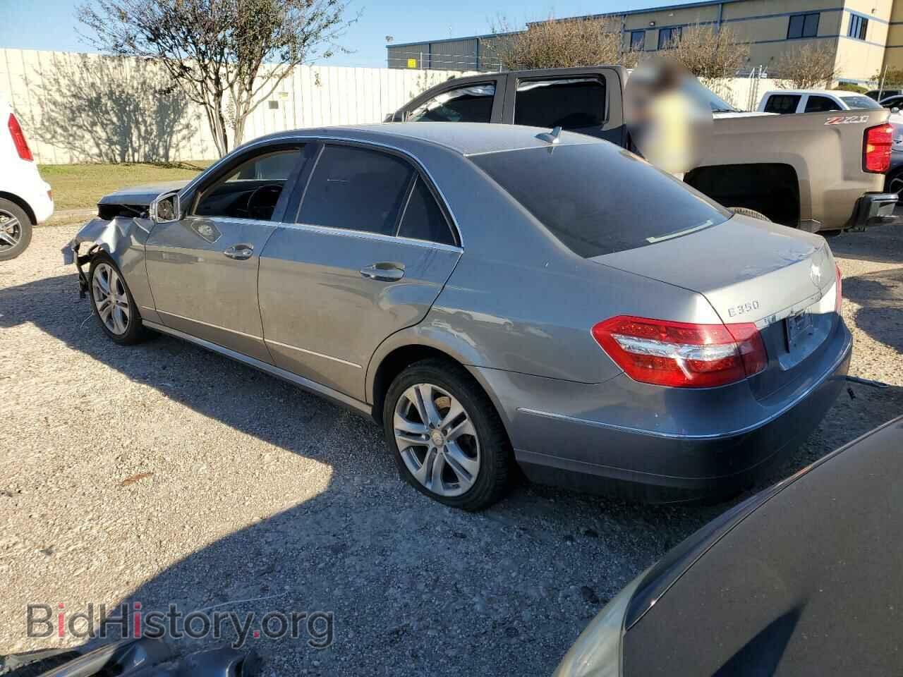 2011 MERCEDES-BENZ E-CLASS - VIN: WDDHF5GB9BA402155 - Фото 2