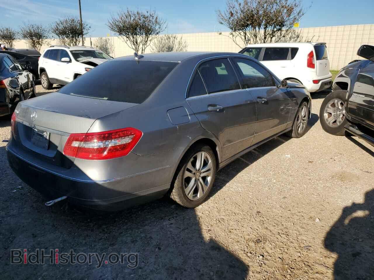 2011 MERCEDES-BENZ E-CLASS - VIN: WDDHF5GB9BA402155 - Фото 3
