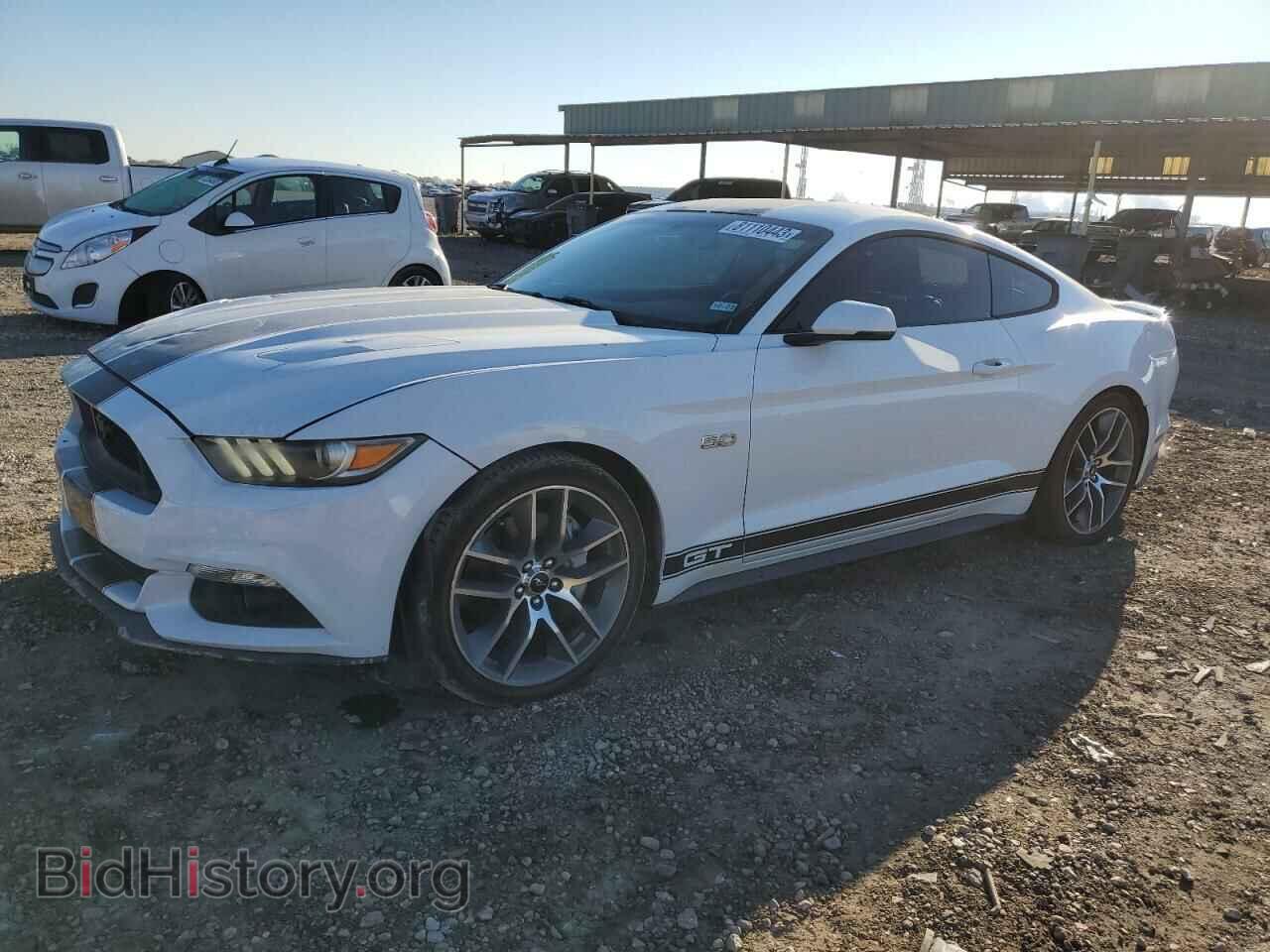 Photo 1FA6P8CFXF5302157 - FORD MUSTANG 2015
