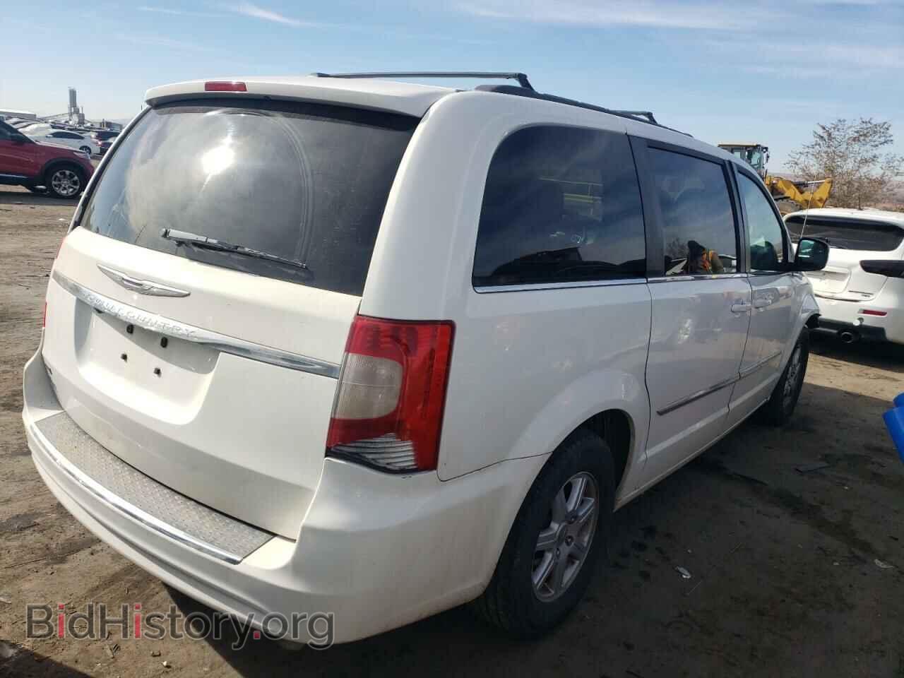 2011 CHRYSLER MINIVAN - VIN: 2A4RR5DG3BR665558 - Фото 3