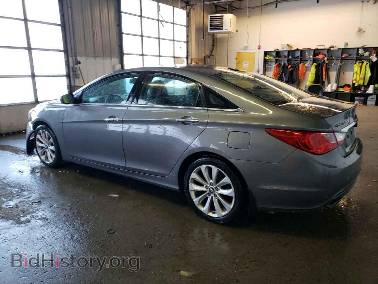 2013 HYUNDAI SONATA - VIN: 5NPEC4AC7DH579476 - Фото 2