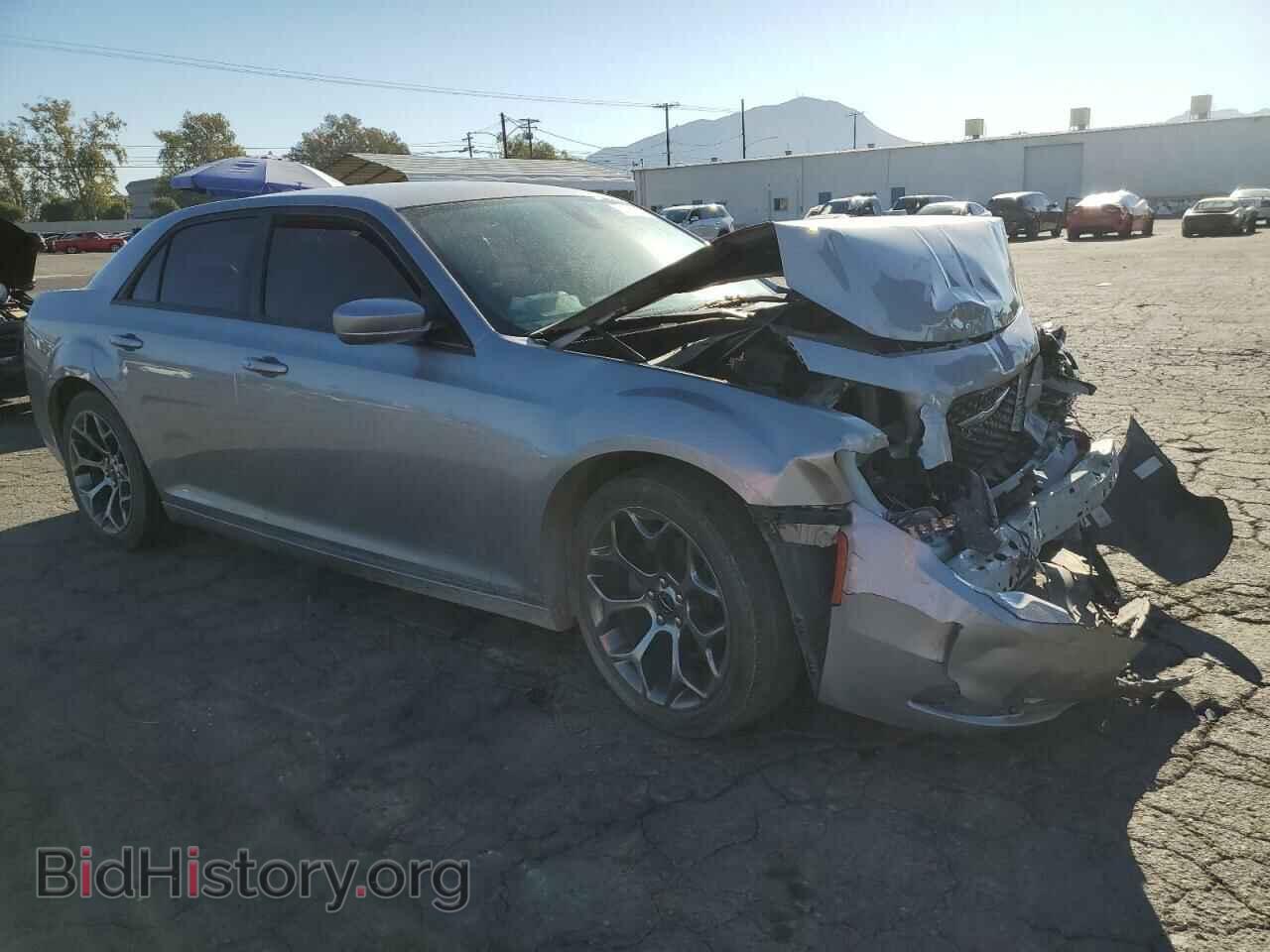 2017 CHRYSLER 300 - VIN: 2C3CCABG0HH619116 - Фото 4