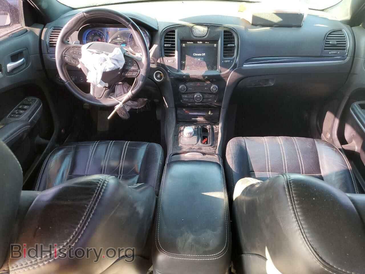 2017 CHRYSLER 300 - VIN: 2C3CCABG0HH619116 - Фото 8