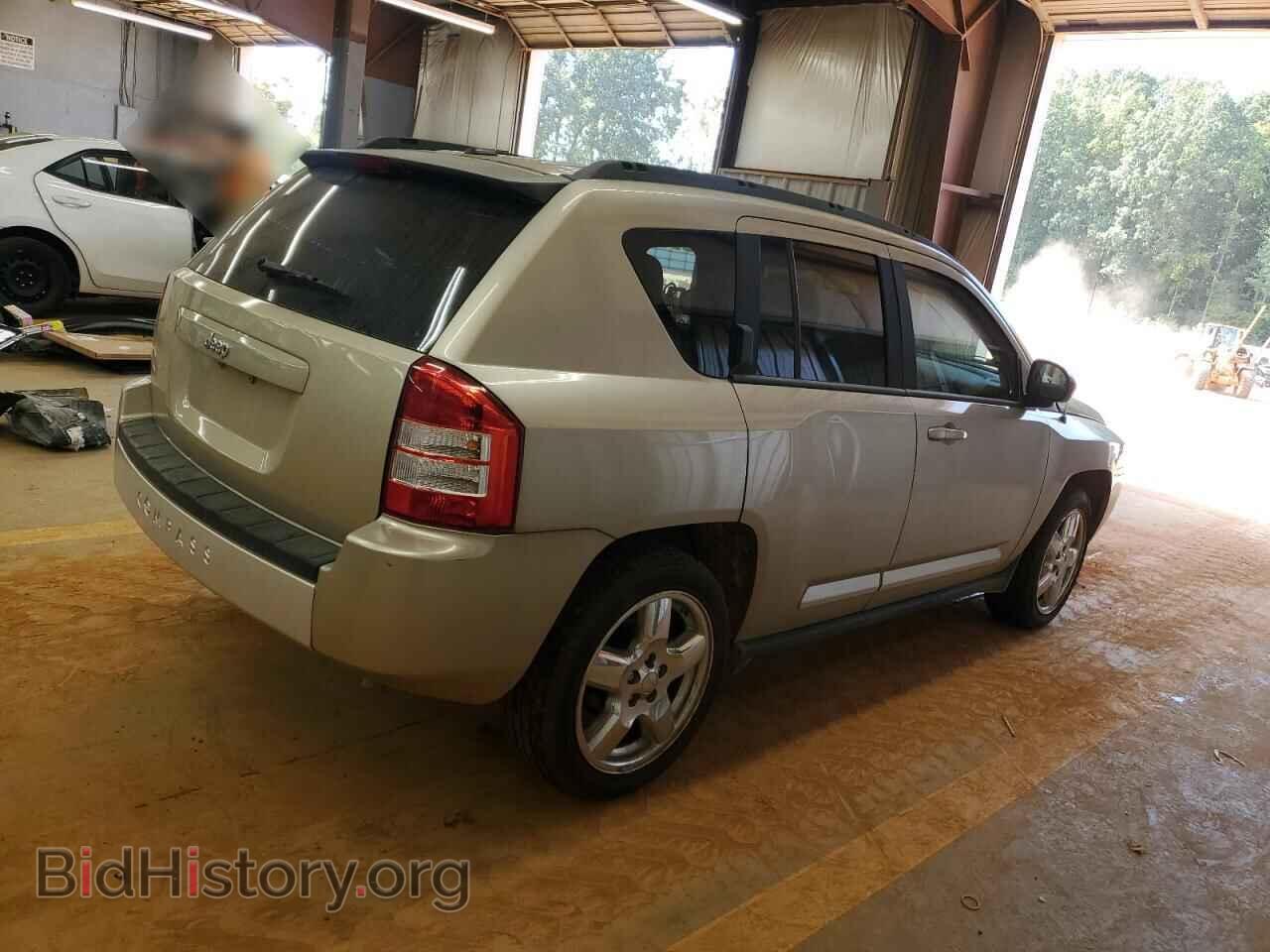 2010 JEEP COMPASS - VIN: 1J4NF5FB0AD536610 - Фото 3