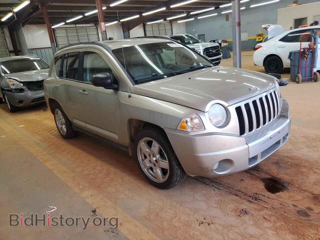 2010 JEEP COMPASS - VIN: 1J4NF5FB0AD536610 - Фото 4