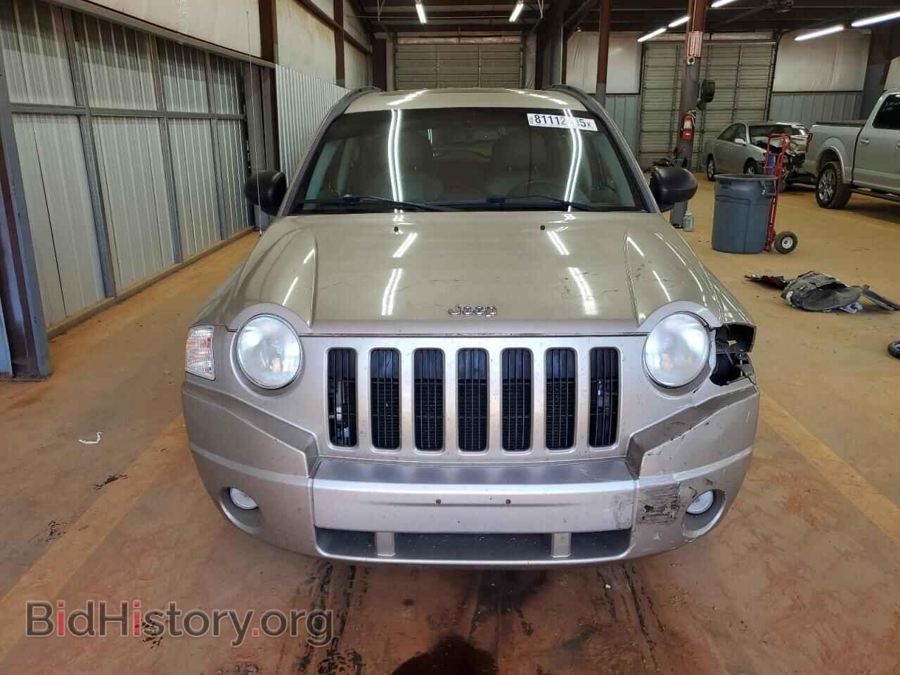 2010 JEEP COMPASS - VIN: 1J4NF5FB0AD536610 - Фото 5