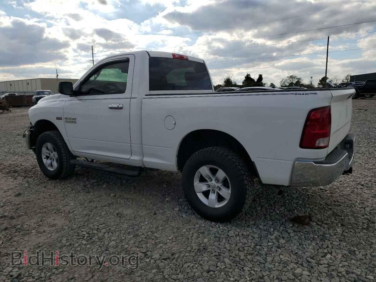 2014 RAM 1500 - VIN: 3C6JR7AT3EG176692 - Photo 2