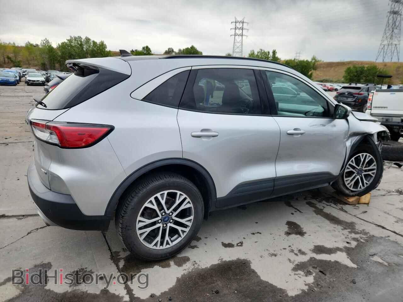 2020 FORD ESCAPE - VIN: 1FMCU9H64LUB63404 - Фото 3