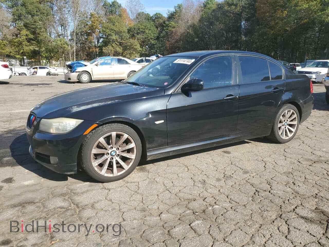 Photo WBAPH7C54BE683265 - BMW 3 SERIES 2011