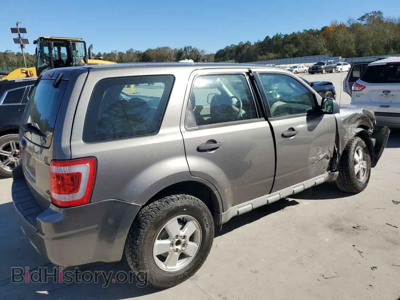 2009 FORD ESCAPE - VIN: 1FMCU027X9KB09929 - Фото 3
