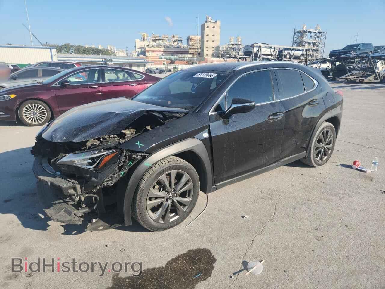 Фотография JTHY3JBH6K2008659 - LEXUS UX 200 2019