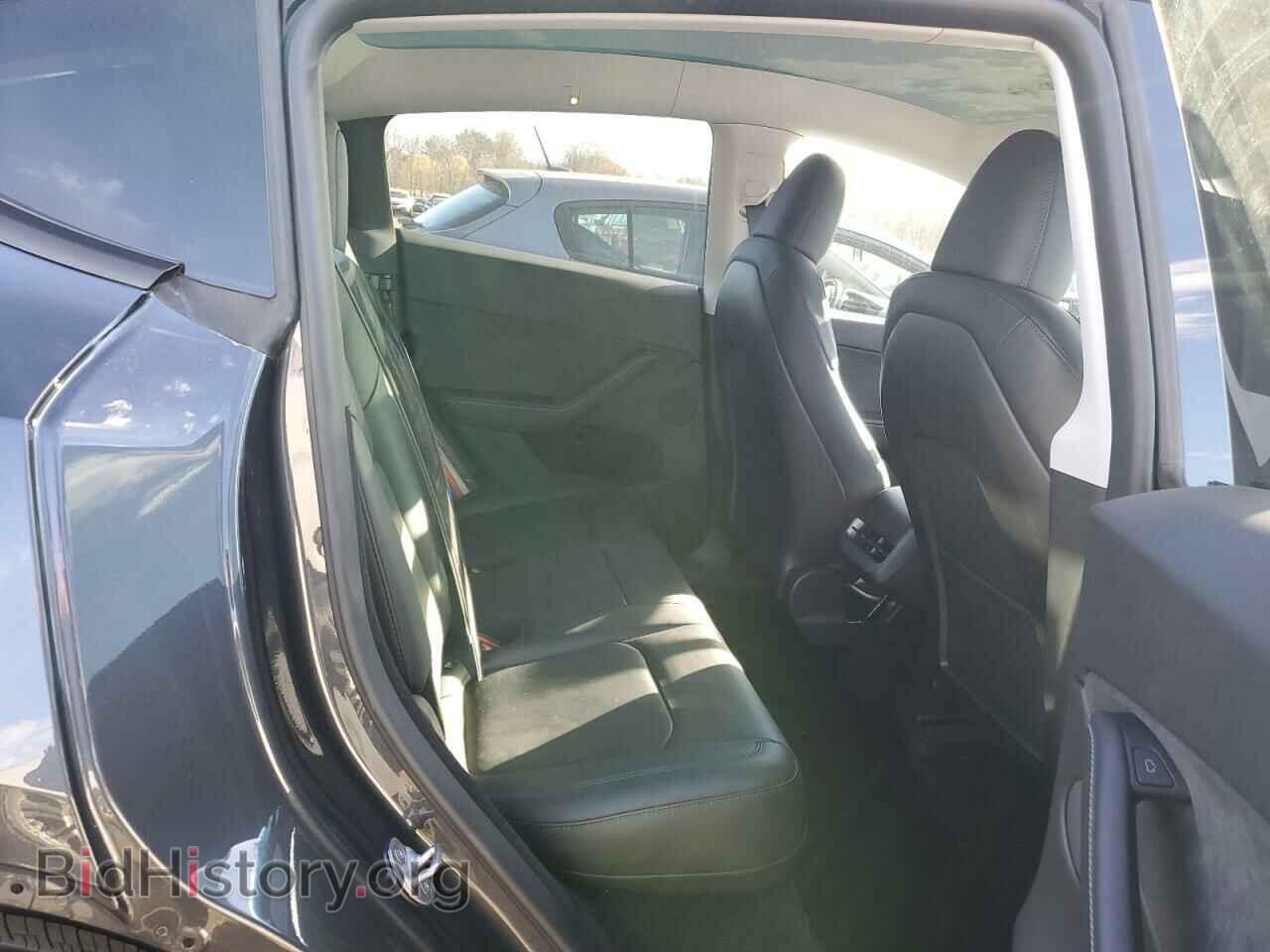 2024 TESLA MODEL Y - VIN: 7SAYGDEE2RA232477 - Фото 10