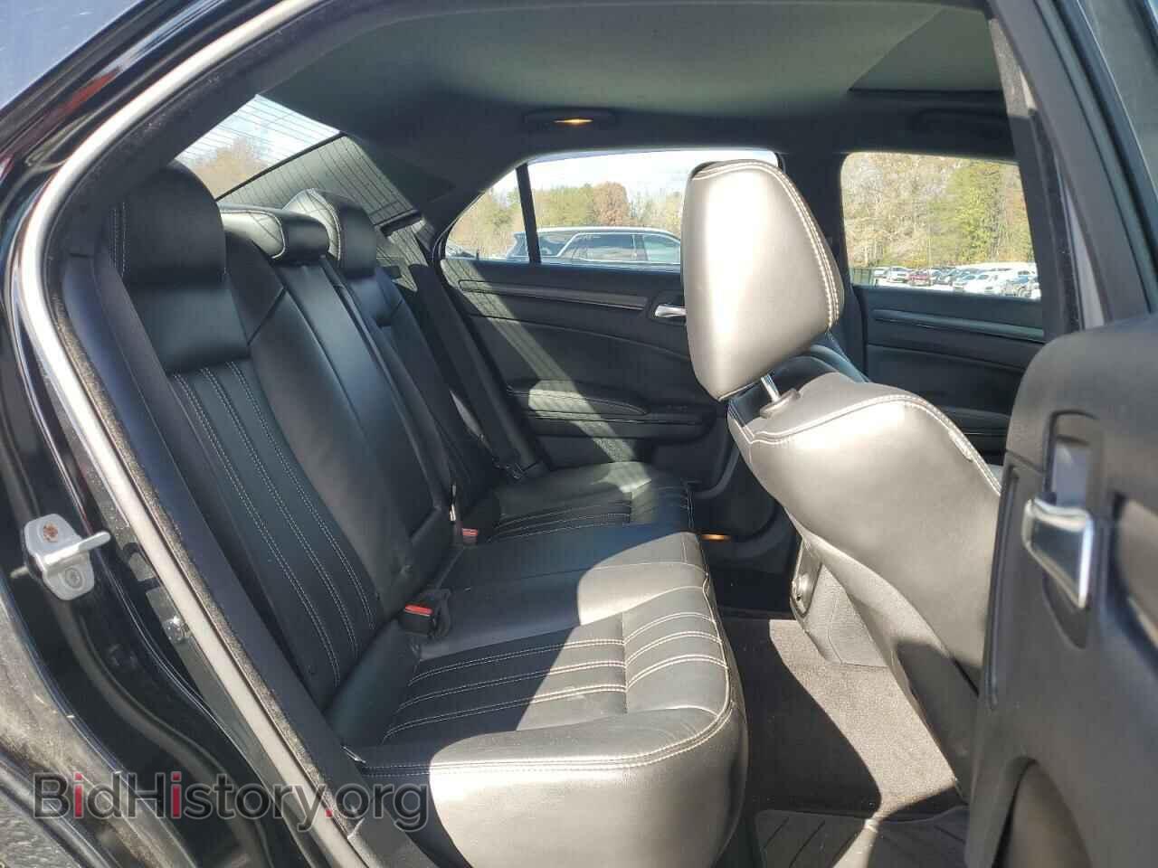 2013 CHRYSLER 300 - VIN: 2C3CCABT3DH615326 - Фото 10