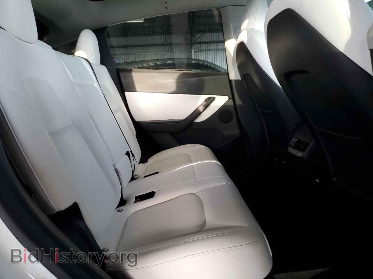 2022 TESLA MODEL Y - VIN: 7SAYGDEE7NF355141 - Фото 10
