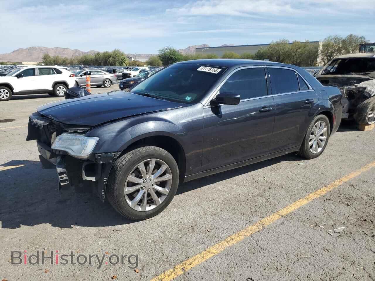 Photo 2C3CCARG5HH586958 - CHRYSLER 300 2017
